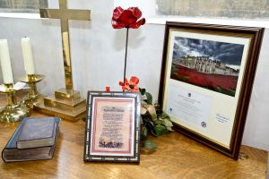 As part of the WWI centenary, artist Paul Cummins was commissioned to fill the moat of the Tower of London with ceramic poppies, titled "Blood Swept Lands and Seas of Red." 